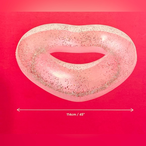 Hearts Pool Inflatable Party Kit - Picture 4 of 11